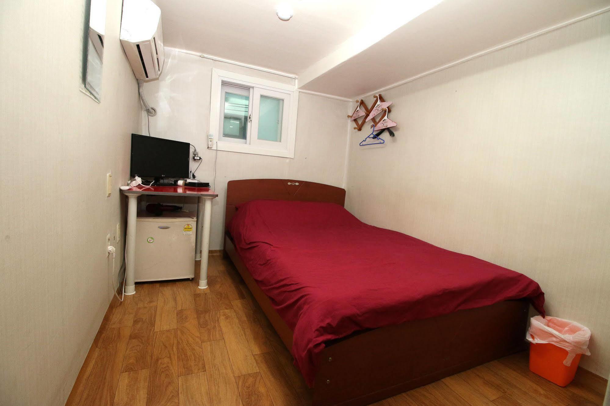 Hotel Sulla Jongno Сеул Екстер'єр фото