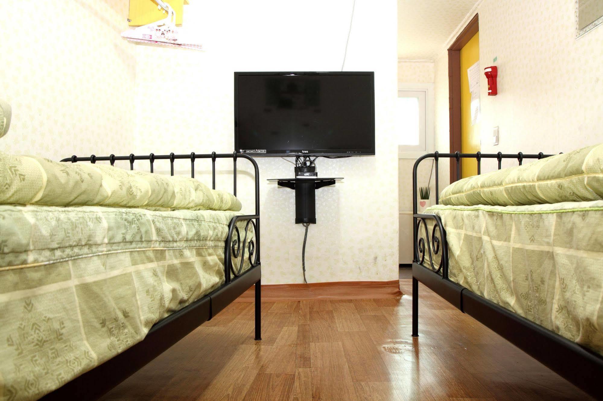 Hotel Sulla Jongno Сеул Екстер'єр фото
