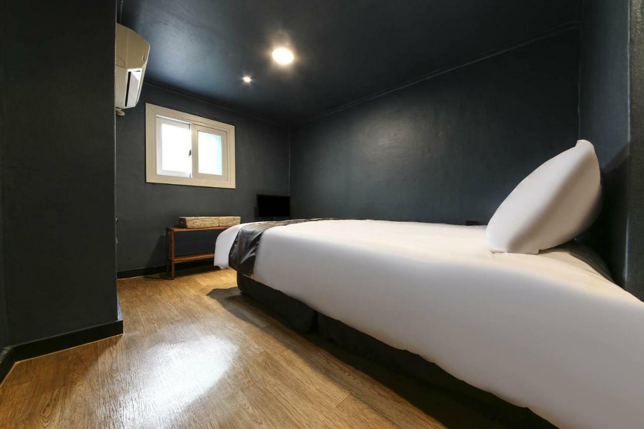 Hotel Sulla Jongno Сеул Екстер'єр фото